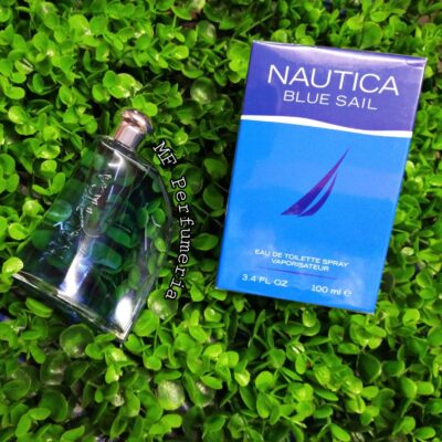 Nautica blue sail