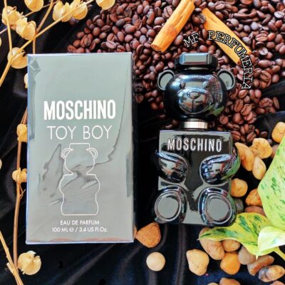 Moschino toy boy